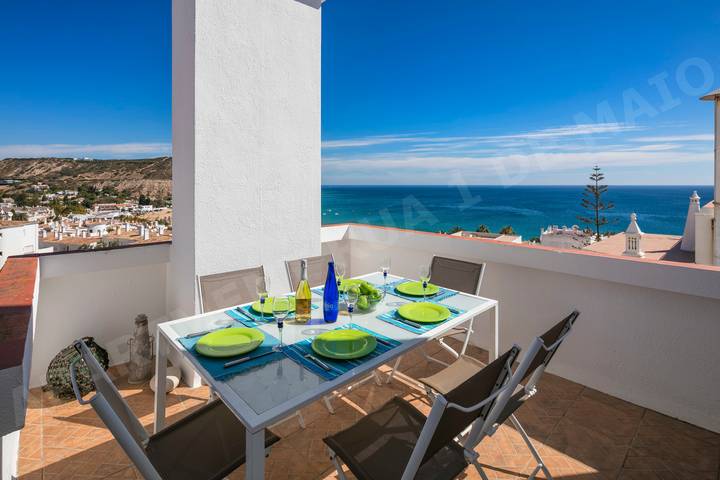 Apartamento para 6 personas, con Balcón y Terraza en Luz