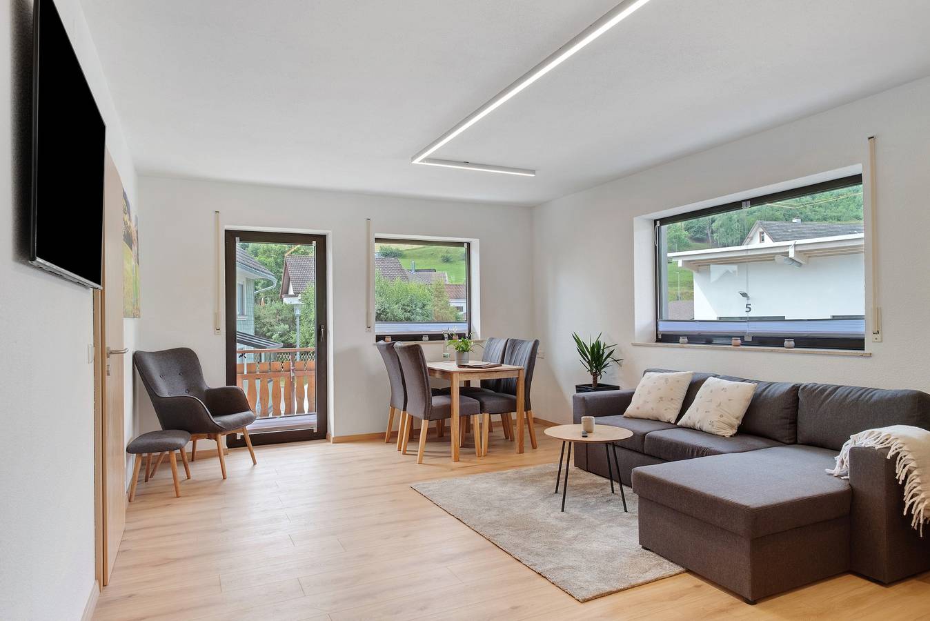 Ganze Wohnung, Ferienwohnung Wutachschlucht" mit Gemeinschaftsgarten, Balkon und Wi-Fi in Lenzkirch, Südschwarzwald