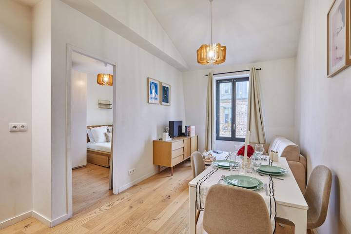 Appartement entier, Charming Apartment Boulogne facing  "Les Passages" in Boulogne-Billancourt, Hauts-de-Seine