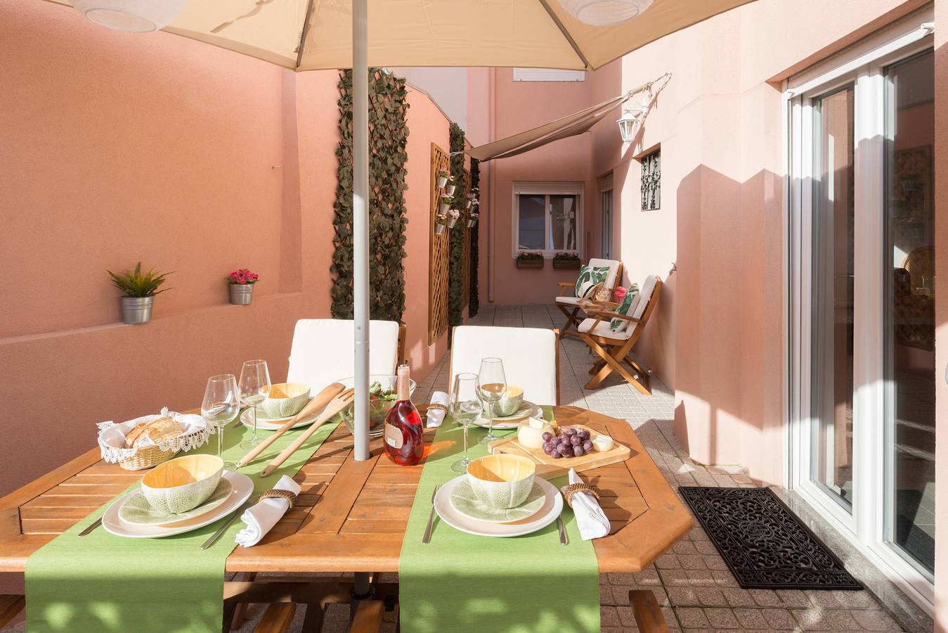 Entire apartment, Av Apartments I in Santo Ildefonso, Porto