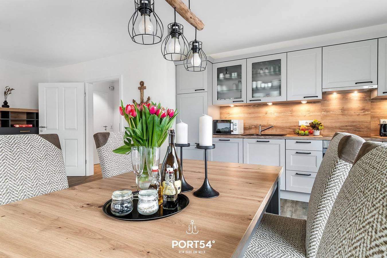 Ganze Wohnung, Küste 6 - Terrasse, Duschbad, stilvoll eingerichtet, Erdgeschoss in Westerdeichstrich, Dithmarschen