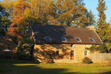Location de vacances pour 10 personnes, avec jardin et terrasse à Brech