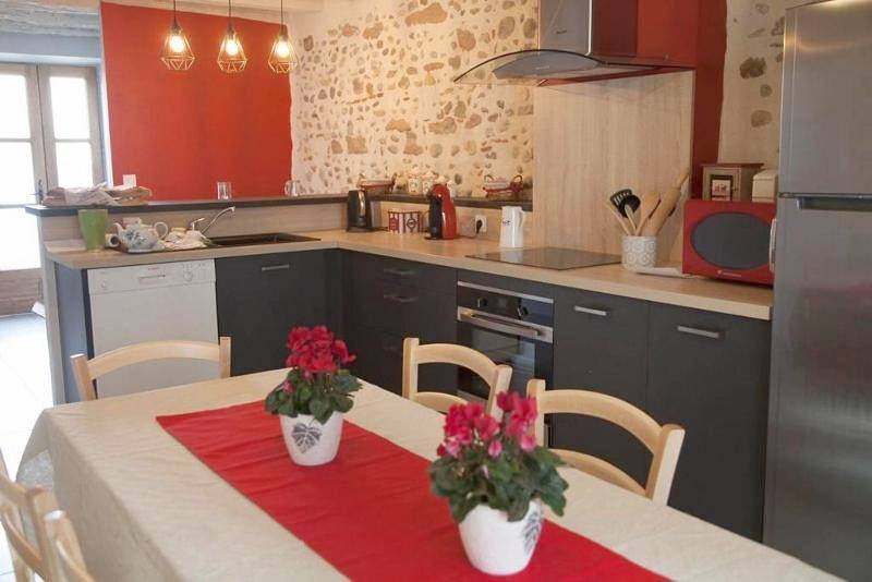 Three-Bedroom House in Mirepoix, Ariège