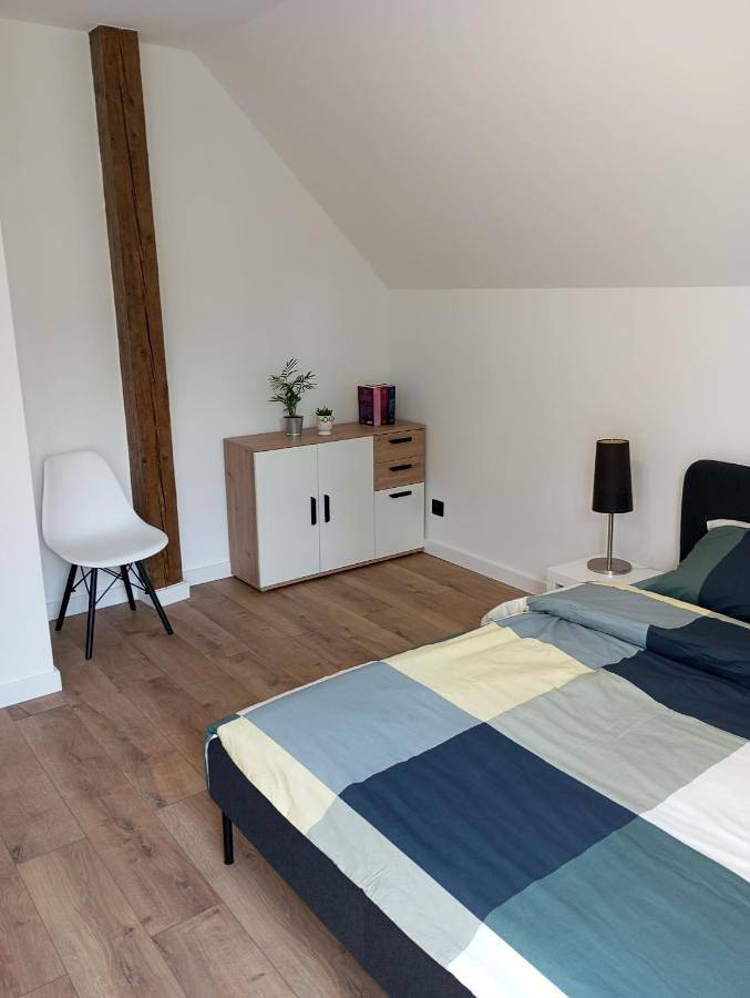 Three-Bedroom Townhouse in Swoszowice, Krakau