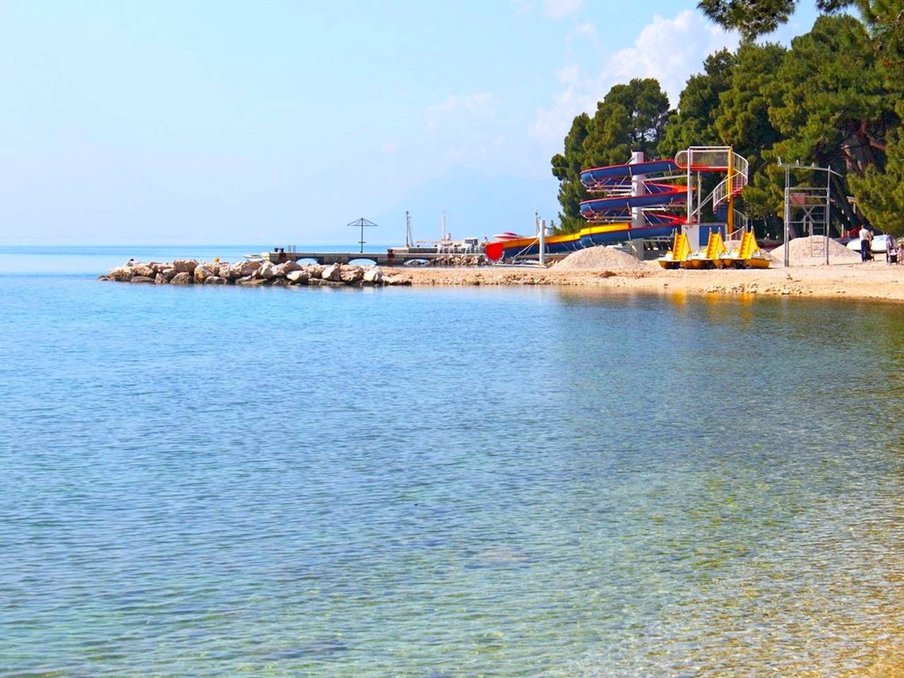 Dvokrevetna soba s balkonom in Makarska, Makarskas riviera