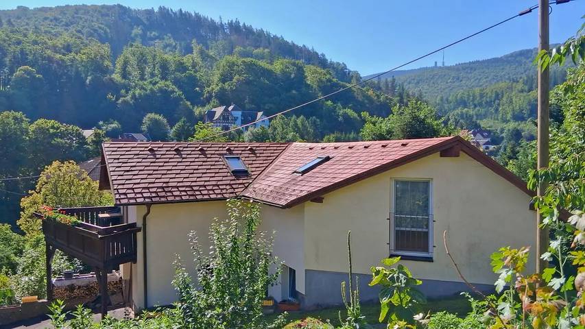 Ferienhaus für 5 Personen, mit Balkon in Waltershausen - 2