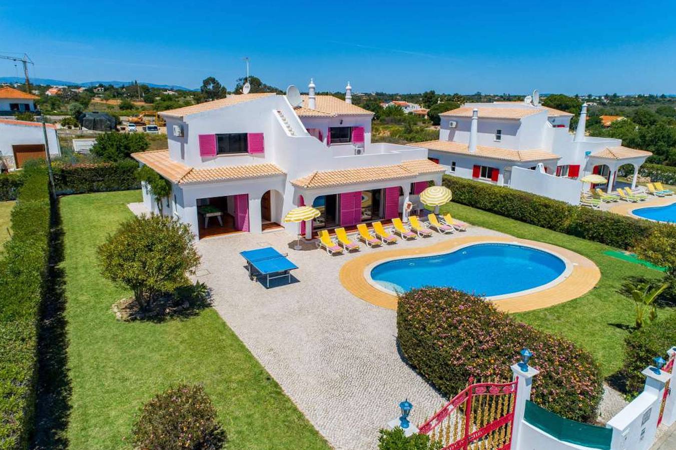 Villa für 9 Personen mit Garten in Armação de Pêra (costa), Faro Distrikt