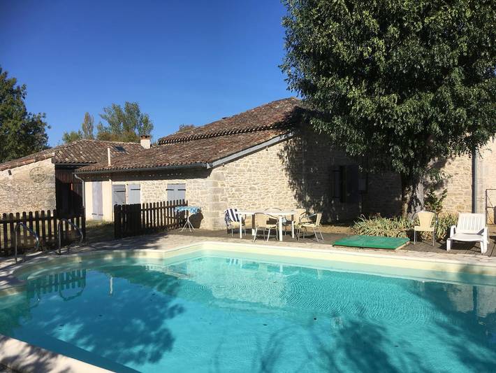 Gîte pour 14 personnes, avec Piscine