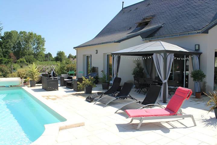Chambre d’hôte pour 2 personnes, avec Terrasse ainsi que Jardin et Piscine