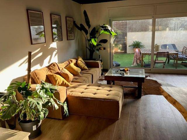 Holiday home for 6 people, with garden and pool, with pets - 1