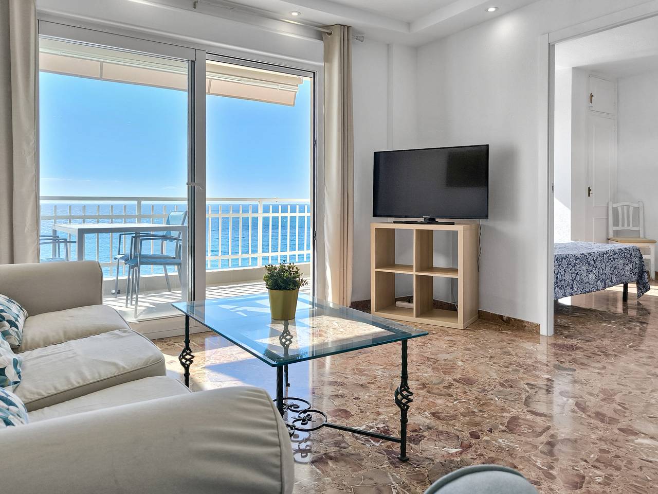 Entire apartment, Niza Playa 6 in Port Fuengirola, Fuengirola