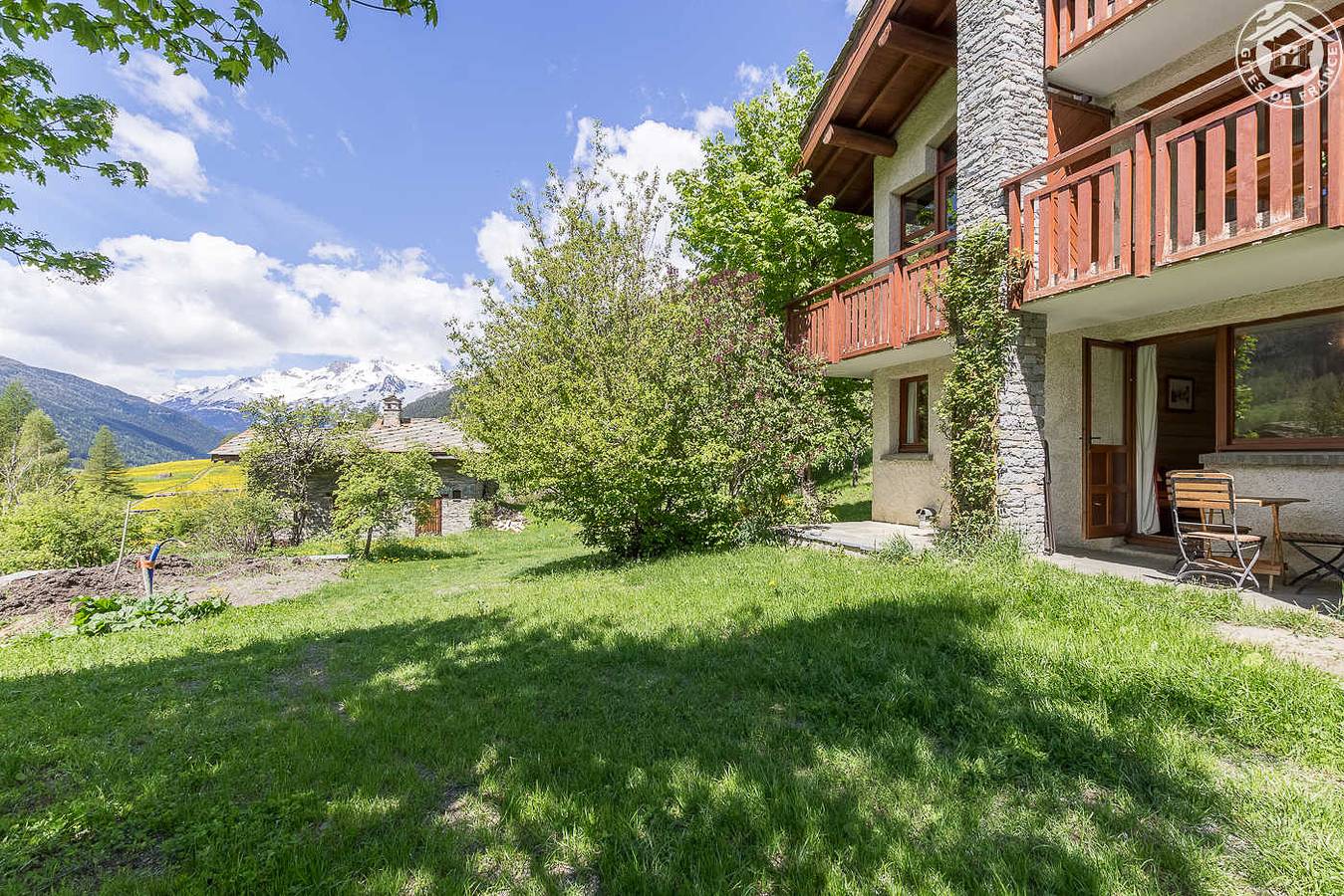Casa rural de planta baja con aparcamiento e Internet cerca de Val Cenis in Lanslevillard, Región de Saint-Jean-de-Maurienne