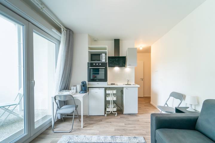 Appartement entier, Moulin à Vent A03 - Studio avec terrasse in Bondy, Seine-Saint-Denis