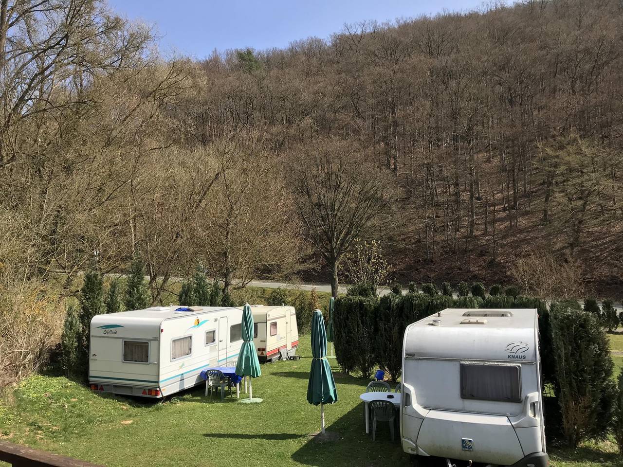 Ganze Wohnung, Wohnwagen Nr.6  by Seeblick Ferien Edersee, Waldeck in Waldeck, Waldecker Land
