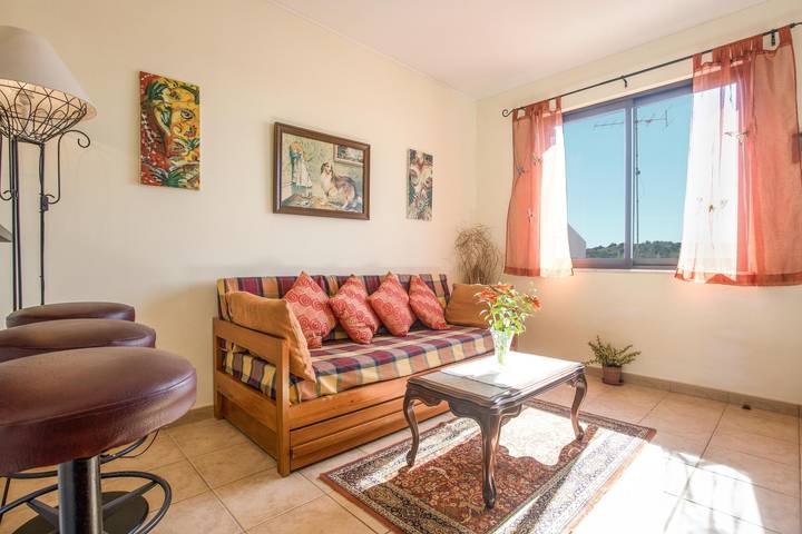 Casa Lia con Balcone, Barbecue & Wi-Fi; Parcheggio disponibile in São Sebastião, São Gonçalo de Lagos