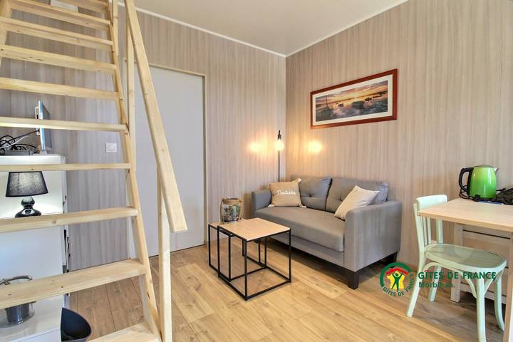Gîte pour 2 personnes, avec Terrasse et Jardin dans Kerhillio - 3