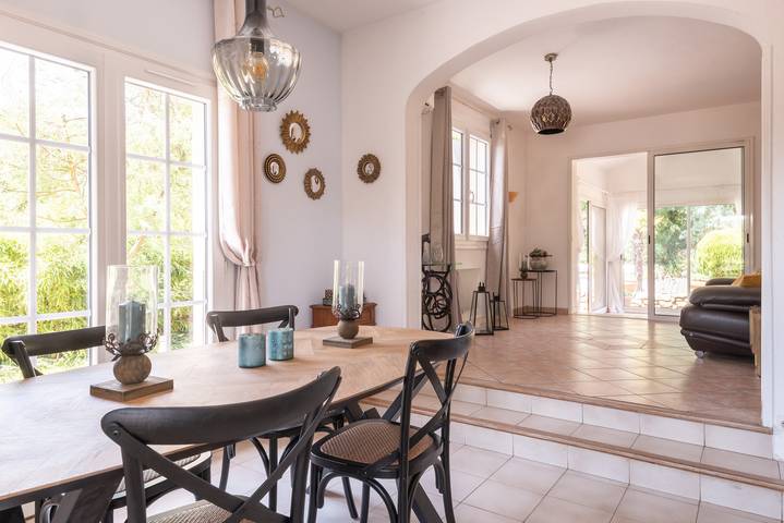 Location de vacances pour 6 personnes, avec piscine ainsi que terrasse et jardin, animaux acceptés à Rosières (Ardèche) - 3