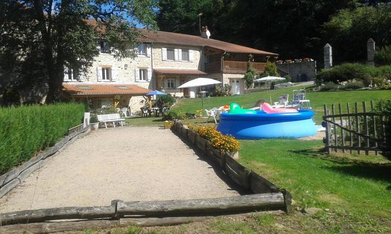 Location de vacances pour 5 personnes, avec jardin et piscine à Dompierre-les-Églises - 2