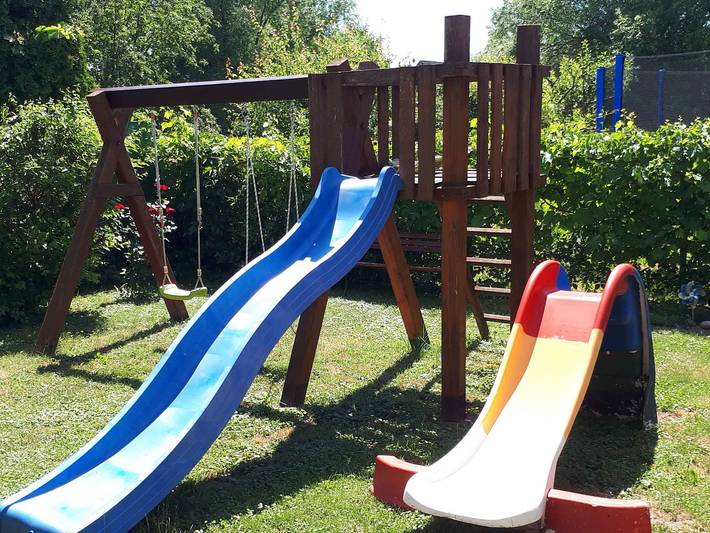 Ferienhaus mit Pool und Sonnenliege in Siofok, Siófok und Umgebung