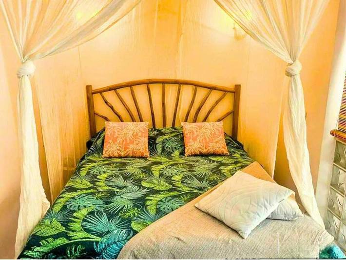 Gîte pour 4 personnes, avec terrasse dans Office De Tourisme Du Marin - 2