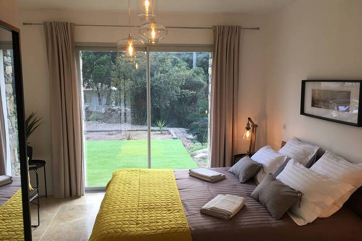 Location de vacances pour 8 personnes, avec jardin et terrasse à Barbaggio - 2