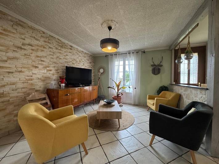 Location de vacances pour 6 personnes, avec terrasse à Brette-les-Pins