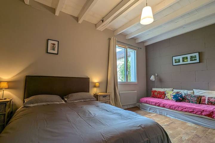 Gîte pour 5 personnes, avec jardin à Mézières-en-Brenne - 2