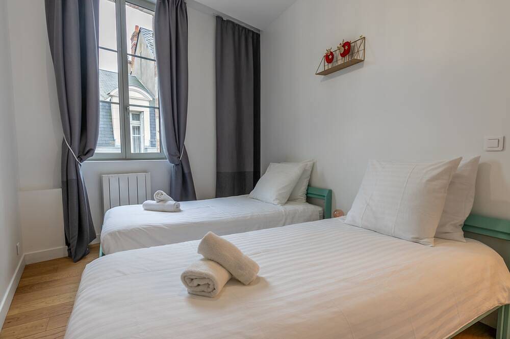 Ganze Wohnung, Apartment-Ensuite mit Dusche in Romorantin-Lanthenay, Sologne
