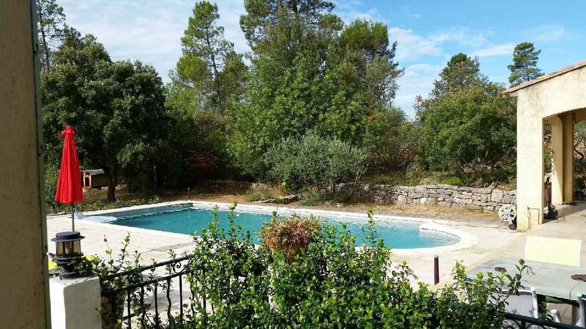 Chambre d’hôte pour 2 personnes, avec jardin et piscine dans le Var - 2