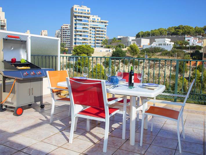 Ferienwohnung für 4 Personen, mit Terrasse und Garten sowie Kinderpool in Calpe - 2