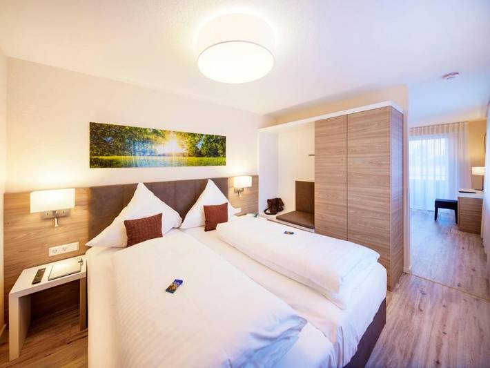 Hotel für 7 Personen, mit Balkon und Terrasse sowie Garten in Esslingen am Neckar