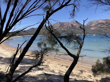Holiday Home for 4 People in Coles Bay, Tasmania, Photo 2