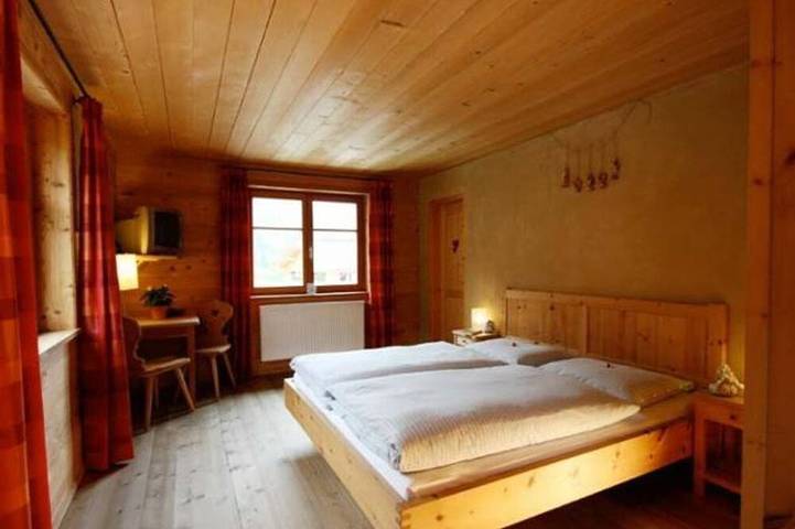Landhaus für 3 Personen, mit Garten und Sauna in Schröcken - 2