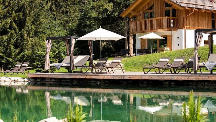 Ferienhaus für 4 Personen, mit Sauna und Garten sowie Pool