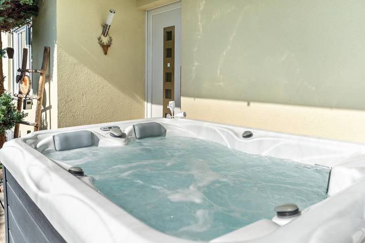 Entire apartment, Apartment 'Ferienwohnung Schwarzwaldmädel' with Private Terrace, Private Garden and Wi-Fi in Wittelbach, Seelbach