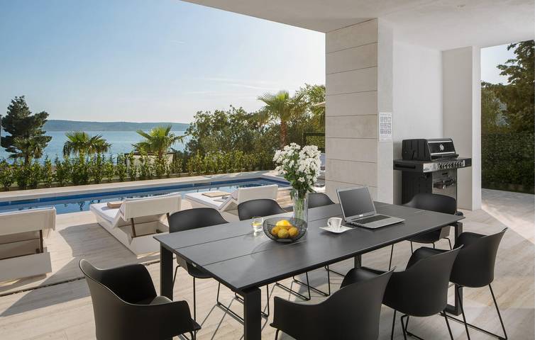 Ferienhaus für 8 Personen, mit Whirlpool und Terrasse sowie Sauna, mit Haustier in Starigrad Paklenica - 4