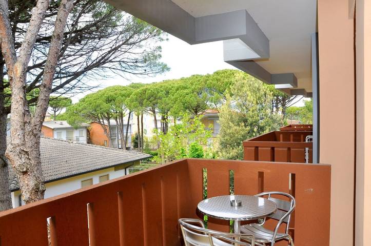 Ferienwohnung für 5 Personen, mit Balkon/Terrasse und Ausblick in Bibione - 2