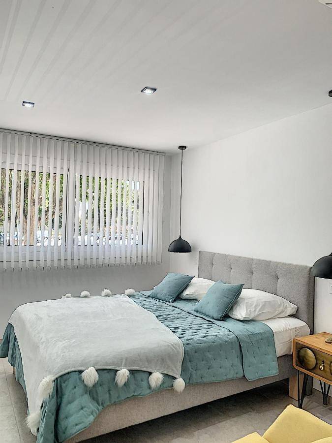 Appartement entier, Smp Bling Bling in Toulon, Côte méditerranéenne (France)