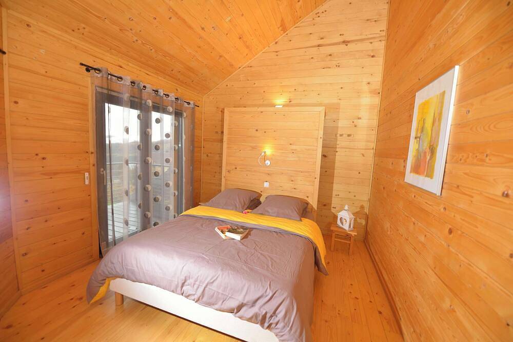Chalet Avec Espace Balneotherapie Et Piscine in Puy-Saint-Eusèbe, Parc national des Écrins