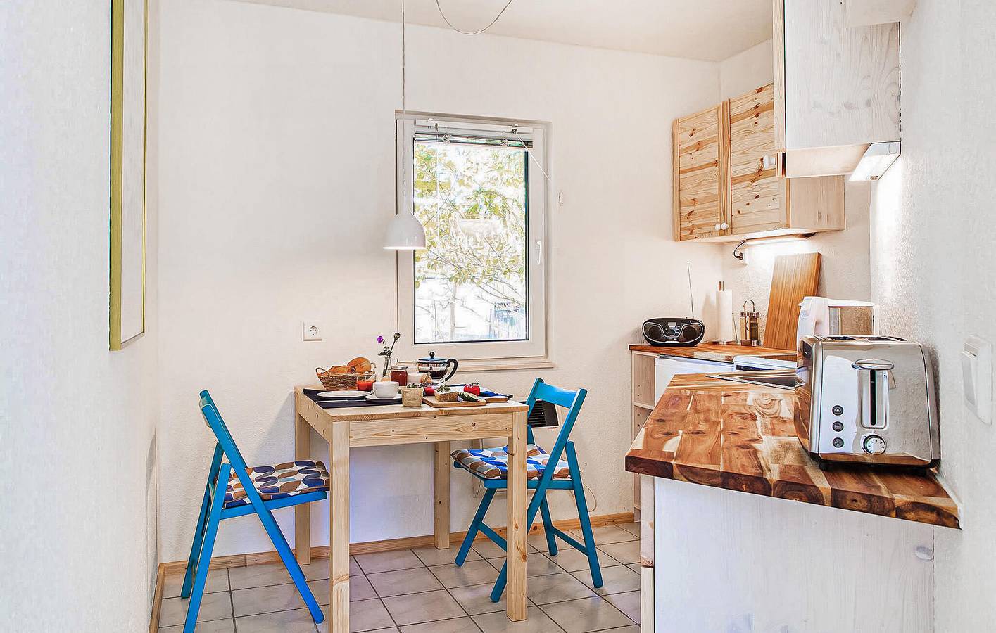 Apartamento vacacional entero, Acogedor apartamento con aparcamiento, terraza e Internet in Kagar, Rheinsberg