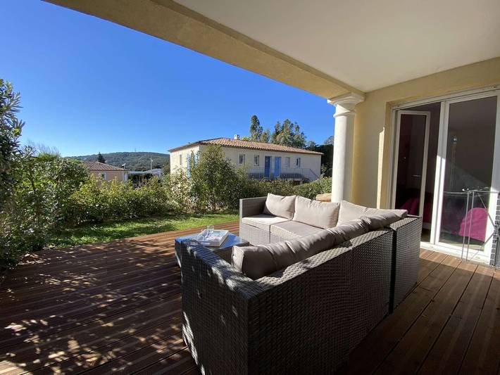 Appartement de vacances pour 4 personnes, avec jardin et piscine à Sainte-Maxime