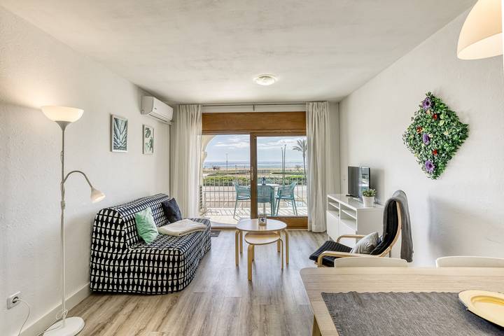 Ganze Wohnung, Apartment 'Salins 5' mit Meerblick, Wlan und Klimaanlage in Empuriabrava, Oberampurien