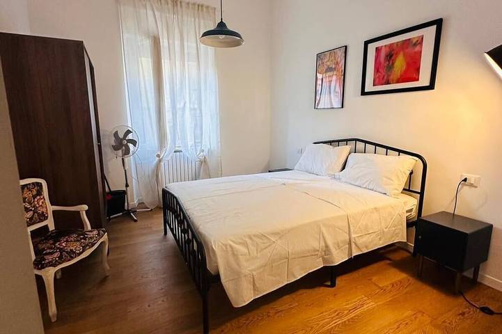 Ganze Wohnung, Emilù Gästehaus im Zentrum von Pescara, 300 m vom Meer, komplette Wohnung. in Pescara, Pescara Provinz