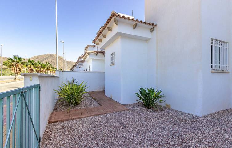 Location de vacances pour 5 personnes, avec terrasse ainsi que piscine et jardin à Carthagène - 2