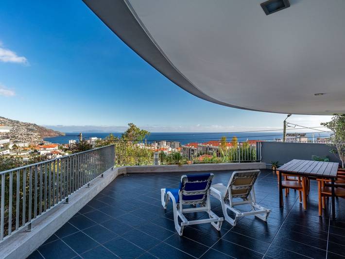 Apartamento de férias para 6 pessoas, com terraço e piscina em Madeira