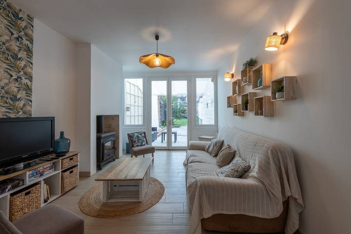 Location de vacances pour 8 personnes, avec jardin et terrasse à Eu - 4