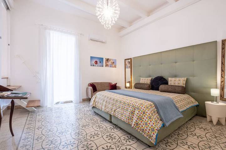 Cas'Amuri – Detached house with a terrace, in the heart of Ortigia in Ortigia, Syracuse