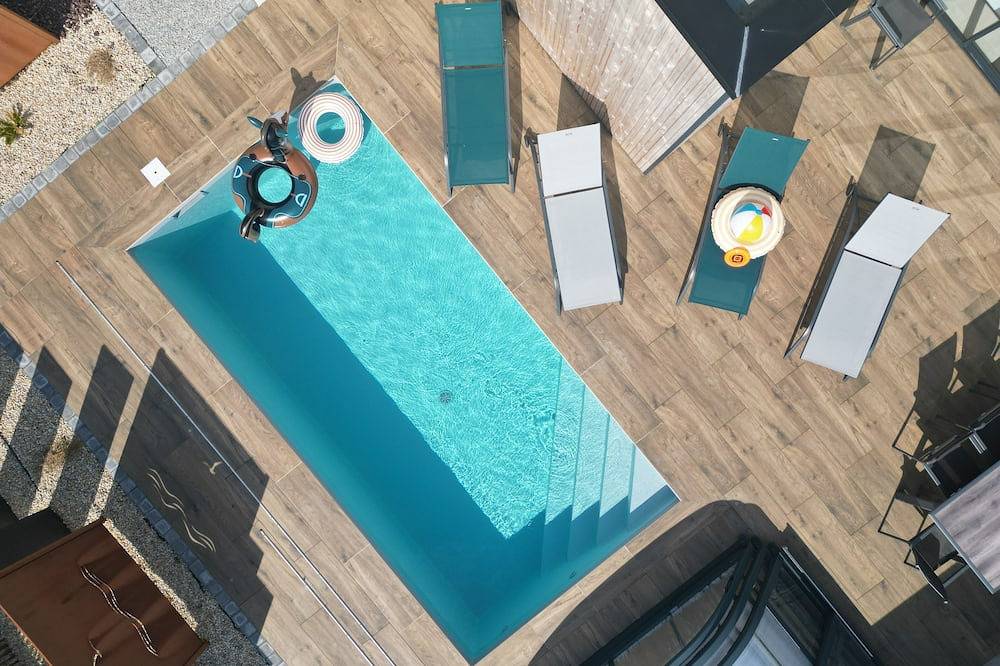 Villa Balzane • Heated pool & sea on foot in Roscoff, Ceinture Dorée