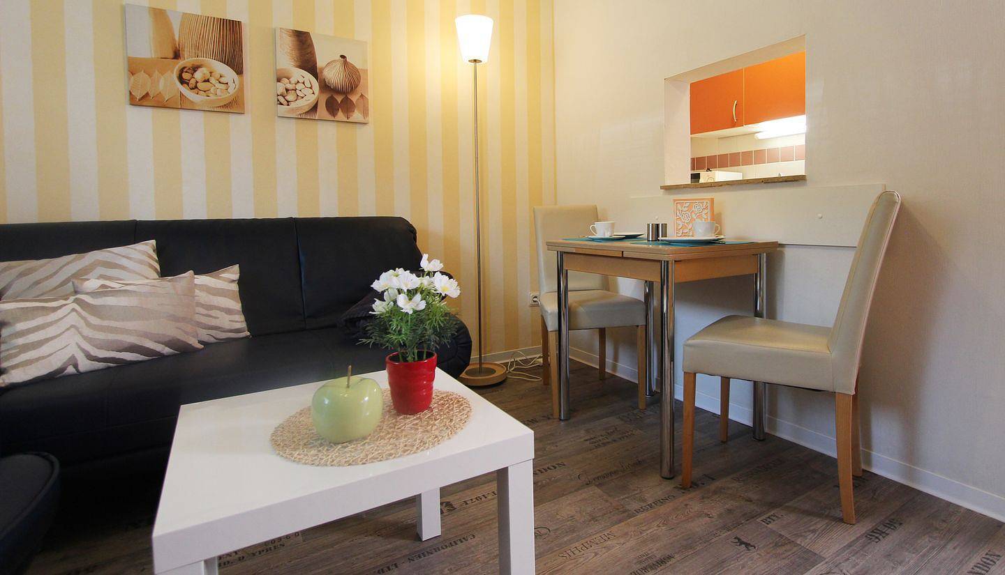 Entire apartment, Holiday apartment for 2 people with terrace in Kühlungsborn, Baltic sea of Mecklenburg