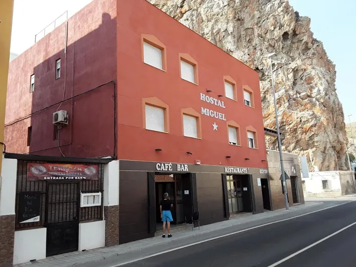 Hotel for 2 people, with view and terrace - 1